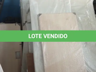 LOTE 105 - 01 LOTE COM MADEIRAS DIVERSAS. (NO ESTADO EM QUE SE ENCONTRA. SUJEITO A AVARIAS OCULTAS/VISÍVEIS.)