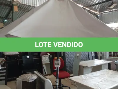 LOTE 131 - 01 GUARDA SOL. (NO ESTADO EM QUE SE ENCONTRA. SUJEITO A AVARIAS OCULTAS/VISÍVEIS.) BH1638R