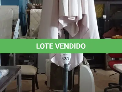 LOTE 131 - 01 GUARDA SOL. (NO ESTADO EM QUE SE ENCONTRA. SUJEITO A AVARIAS OCULTAS/VISÍVEIS.) BH1638R