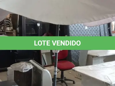 LOTE 131 - 01 GUARDA SOL. (NO ESTADO EM QUE SE ENCONTRA. SUJEITO A AVARIAS OCULTAS/VISÍVEIS.) BH1638R