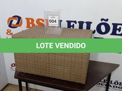 LOTE 004 - 01 MESA DE CENTRO DE JARDIM. (NO ESTADO EM QUE SE ENCONTRA. SUJEITO A AVARIAS OCULTAS/VISÍVEIS.)  BH1517L