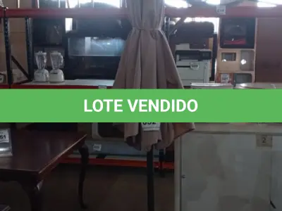 LOTE 052 - 01 GUARDA SOL. (NO ESTADO EM QUE SE ENCONTRA. SUJEITO A AVARIAS OCULTAS/VISÍVEIS.) BH1594W
