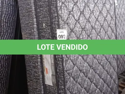 LOTE 092 - 01 COLCHÃO DE SOLTEIRO COM BASE 1,88CM X 0,88CM. (NO ESTADO EM QUE SE ENCONTRA. SUJEITO A AVARIAS OCULTAS/VISÍVEIS.) BJ7216G