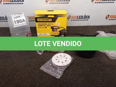 LOTE 190 - 01 LIXADEIRA ROTO ORBITAL COM REGULADOR DE VELOCIDADE 220V 300W COM 16 LIXAS. (NO ESTADO) ATENÇÃO! FAZER A VISITAÇÃO ANTES DE ARREMATAR, NÃO SABEMOS SE FUNCIONA, LEILÃO NÃO TEM GARANTIA E NEM DEVOLUÇÃO, SUJEITO A POSSÍVEIS AVARIAS VISÍVEIS/OCULTAS E/OU AUSÊNCIA DE COMPONENTES.