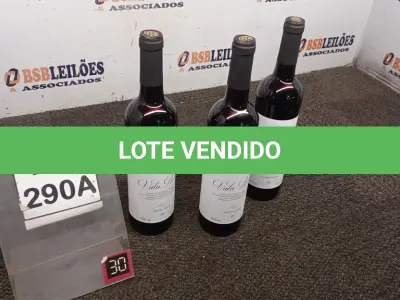 LOTE 290 - 03 GARRAFAS DE VINHO TINTO VALA REAL PORTUGUÊS SAFRA 2019 750ML. (NO ESTADO) ATENÇÃO! FAZER A VISITAÇÃO ANTES DE ARREMATAR, NÃO SABEMOS SE FUNCIONA, LEILÃO NÃO TEM GARANTIA E NEM DEVOLUÇÃO, SUJEITO A POSSÍVEIS AVARIAS VISÍVEIS/OCULTAS E/OU AUSÊNCIA DE COMPONENTES.