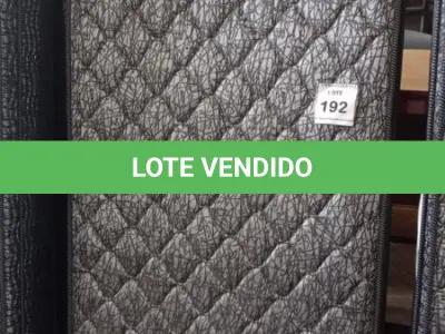 LOTE 192 - 01 COLCHÃO SOLTEIRO COM BASE 1,88CM X 0,88CM. (NO ESTADO EM QUE SE ENCONTRA. SUJEITO A AVARIAS OCULTAS/VISÍVEIS.) BJ7222M