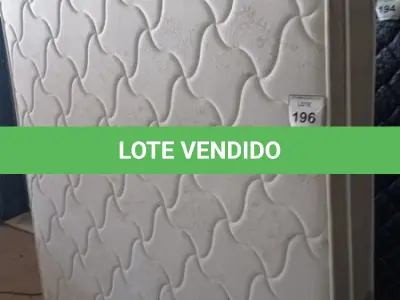 LOTE 196 - 01 COLCHÃO DE CASAL. (NO ESTADO EM QUE SE ENCONTRA. SUJEITO A AVARIAS OCULTAS/VISÍVEIS.) BJ7541P