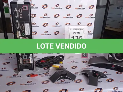 LOTE 135 - 01 LOTE COM EQUIPAMENTOS DE VIDEOCONFERÊNCIA MARCA POLYCOM. (NO ESTADO) ATENÇÃO! FAZER A VISITAÇÃO ANTES DE ARREMATAR, NÃO SABEMOS SE FUNCIONA, LEILÃO NÃO TEM GARANTIA E NEM DEVOLUÇÃO, SUJEITO A POSSÍVEIS AVARIAS VISÍVEIS/OCULTAS E/OU AUSÊNCIA DE COMPONENTES.