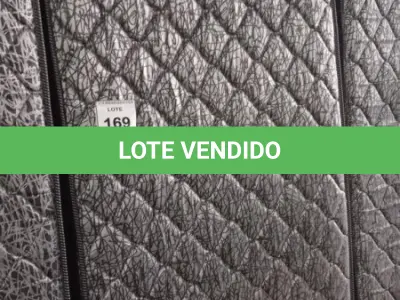 LOTE 169 - 01 COLCHÃO SOLTEIRO COM BASE 1,88CM X 0,88CM. (NO ESTADO EM QUE SE ENCONTRA. SUJEITO A AVARIAS OCULTAS/VISÍVEIS.) BJ7220P