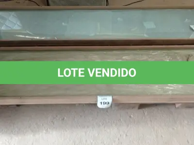 LOTE 199 - 02 VIDROS TEMPERADOS 2,20CM X 0,47CM. 0,8MM. (NO ESTADO EM QUE SE ENCONTRA. SUJEITO A AVARIAS OCULTAS/VISÍVEIS.)