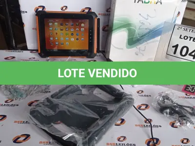 LOTE 104 - 01 TABLET QAV 801 8GB MARCA TABRA. (NO ESTADO) ATENÇÃO! FAZER A VISITAÇÃO ANTES DE ARREMATAR, NÃO SABEMOS SE FUNCIONA, LEILÃO NÃO TEM GARANTIA E NEM DEVOLUÇÃO, SUJEITO A POSSÍVEIS AVARIAS VISÍVEIS/OCULTAS E/OU AUSÊNCIA DE COMPONENTES.