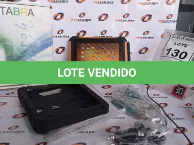 LOTE 130 - 01 TABLET QAV 801 8GB MARCA TABRA. (NO ESTADO) ATENÇÃO! FAZER A VISITAÇÃO ANTES DE ARREMATAR, NÃO SABEMOS SE FUNCIONA, LEILÃO NÃO TEM GARANTIA E NEM DEVOLUÇÃO, SUJEITO A POSSÍVEIS AVARIAS VISÍVEIS/OCULTAS E/OU AUSÊNCIA DE COMPONENTES.
