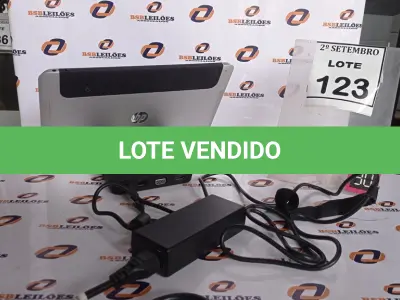 LOTE 123 - 01 TABLET HP ELITEPAD. (NO ESTADO) ATENÇÃO! FAZER A VISITAÇÃO ANTES DE ARREMATAR, NÃO SABEMOS SE FUNCIONA, LEILÃO NÃO TEM GARANTIA E NEM DEVOLUÇÃO, SUJEITO A POSSÍVEIS AVARIAS VISÍVEIS/OCULTAS E/OU AUSÊNCIA DE COMPONENTES.