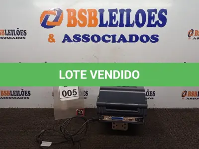 LOTE 005 - 01 IMPRESSORA DE ETIQUETAS MARCA TSC. (NO ESTADO) ATENÇÃO! FAZER A VISITAÇÃO ANTES DE ARREMATAR, NÃO SABEMOS SE FUNCIONA, LEILÃO NÃO TEM GARANTIA E NEM DEVOLUÇÃO, SUJEITO A POSSÍVEIS AVARIAS VISÍVEIS/OCULTAS E/OU AUSÊNCIA DE COMPONENTES.
