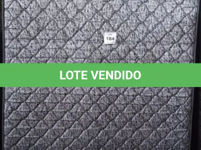 LOTE 184 - 01 COLCHÃO DE CASAL COM BASES 1,98CM X 1,58CM. (NO ESTADO EM QUE SE ENCONTRA. SUJEITO A AVARIAS OCULTAS/VISÍVEIS.) AU1898L