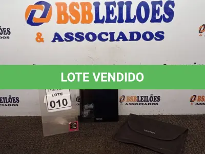 LOTE 010 - 01 TABLET MARCA POSITIVO. (NO ESTADO) ATENÇÃO! FAZER A VISITAÇÃO ANTES DE ARREMATAR, NÃO SABEMOS SE FUNCIONA, LEILÃO NÃO TEM GARANTIA E NEM DEVOLUÇÃO, SUJEITO A POSSÍVEIS AVARIAS VISÍVEIS/OCULTAS E/OU AUSÊNCIA DE COMPONENTES.