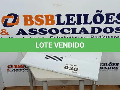 LOTE 030 - 01 DEPURADOR DE AR ELECTROLUX 80CM  - DE80B - 220VOLTS (NO ESTADO, NÃO SABEMOS SE FUNCIONA. LEILÃO NÃO TEM GARANTIA E NEM DEVOLUÇÃO, SUJEITO A POSSÍVEIS AVARIAS VISÍVEIS/OCULTAS E/OU AUSÊNCIA DE COMPONENTES)