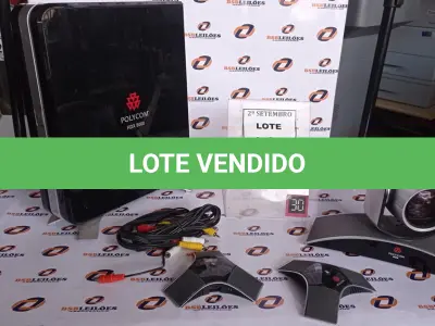 LOTE 135 - 01 LOTE COM EQUIPAMENTOS DE VIDEOCONFERÊNCIA MARCA POLYCOM. (NO ESTADO) ATENÇÃO! FAZER A VISITAÇÃO ANTES DE ARREMATAR, NÃO SABEMOS SE FUNCIONA, LEILÃO NÃO TEM GARANTIA E NEM DEVOLUÇÃO, SUJEITO A POSSÍVEIS AVARIAS VISÍVEIS/OCULTAS E/OU AUSÊNCIA DE COMPONENTES.