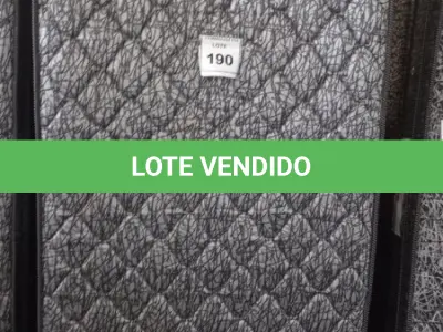 LOTE 190 - 01 COLCHÃO SOLTEIRO COM BASE 1,88CM X 0,88CM. (NO ESTADO EM QUE SE ENCONTRA. SUJEITO A AVARIAS OCULTAS/VISÍVEIS.) BJ7216C