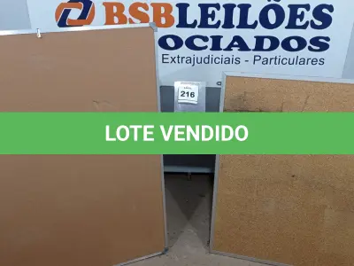 LOTE 216 - 01 LOTE DE QUADROS DE CORTIÇA. (NO ESTADO EM QUE SE ENCONTRA. SUJEITO A AVARIAS OCULTAS/VISÍVEIS.)