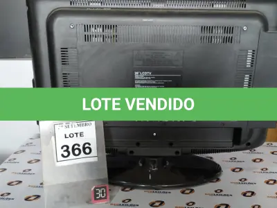 LOTE 366 - 01 TV LCD 26’’. (NO ESTADO) ATENÇÃO! FAZER A VISITAÇÃO ANTES DE ARREMATAR, NÃO SABEMOS SE FUNCIONA, LEILÃO NÃO TEM GARANTIA E NEM DEVOLUÇÃO, SUJEITO A POSSÍVEIS AVARIAS VISÍVEIS/OCULTAS E/OU AUSÊNCIA DE COMPONENTES.