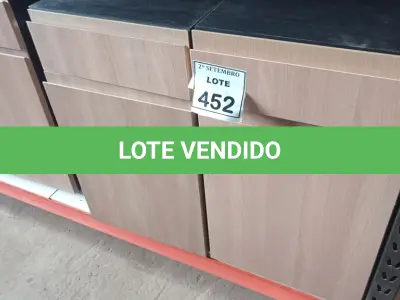 LOTE 452 - 02 GAVETEIROS COM 01 GAVETA E SUPORTE PARA CPU. (NO ESTADO) ATENÇÃO! FAZER A VISITAÇÃO ANTES DE ARREMATAR, NÃO SABEMOS SE FUNCIONA, LEILÃO NÃO TEM GARANTIA E NEM DEVOLUÇÃO, SUJEITO A POSSÍVEIS AVARIAS VISÍVEIS/OCULTAS E/OU AUSÊNCIA DE COMPONENTES.