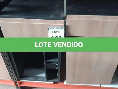 LOTE 441 - 02 GAVETEIROS COM 01 GAVETA E SUPORTE PARA CPU. (NO ESTADO) ATENÇÃO! FAZER A VISITAÇÃO ANTES DE ARREMATAR, NÃO SABEMOS SE FUNCIONA, LEILÃO NÃO TEM GARANTIA E NEM DEVOLUÇÃO, SUJEITO A POSSÍVEIS AVARIAS VISÍVEIS/OCULTAS E/OU AUSÊNCIA DE COMPONENTES.