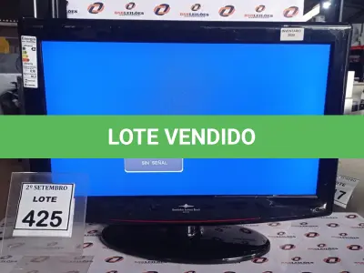 LOTE 425 - 01 TV LCD 26’’. (NO ESTADO) ATENÇÃO! FAZER A VISITAÇÃO ANTES DE ARREMATAR, NÃO SABEMOS SE FUNCIONA, LEILÃO NÃO TEM GARANTIA E NEM DEVOLUÇÃO, SUJEITO A POSSÍVEIS AVARIAS VISÍVEIS/OCULTAS E/OU AUSÊNCIA DE COMPONENTES.