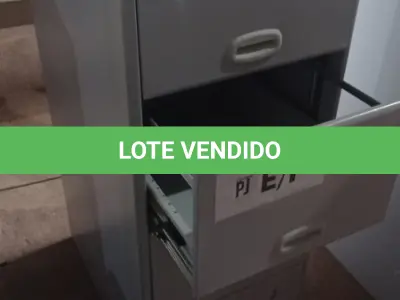 LOTE 401 - 01 ARQUIVO DE AÇO COM 04 GAVETAS. (NO ESTADO) ATENÇÃO! FAZER A VISITAÇÃO ANTES DE ARREMATAR, NÃO SABEMOS SE FUNCIONA, LEILÃO NÃO TEM GARANTIA E NEM DEVOLUÇÃO, SUJEITO A POSSÍVEIS AVARIAS VISÍVEIS/OCULTAS E/OU AUSÊNCIA DE COMPONENTES.