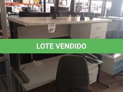 LOTE 481 - 02 MESAS E 02 CADEIRAS. (NO ESTADO) ATENÇÃO! FAZER A VISITAÇÃO ANTES DE ARREMATAR, NÃO SABEMOS SE FUNCIONA, LEILÃO NÃO TEM GARANTIA E NEM DEVOLUÇÃO, SUJEITO A POSSÍVEIS AVARIAS VISÍVEIS/OCULTAS E/OU AUSÊNCIA DE COMPONENTES.
