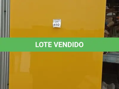 LOTE 454 - 06 MONITORES LCD DE MARCAS MODELOS DIVERSOS. (NO ESTADO) ATENÇÃO! FAZER A VISITAÇÃO ANTES DE ARREMATAR, NÃO SABEMOS SE FUNCIONA, LEILÃO NÃO TEM GARANTIA E NEM DEVOLUÇÃO, SUJEITO A POSSÍVEIS AVARIAS VISÍVEIS/OCULTAS E/OU AUSÊNCIA DE COMPONENTES.