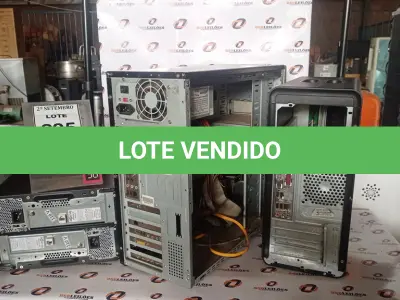LOTE 295 - 01 CPU E 03 GABINETES. (NO ESTADO) ATENÇÃO! FAZER A VISITAÇÃO ANTES DE ARREMATAR, NÃO SABEMOS SE FUNCIONA, LEILÃO NÃO TEM GARANTIA E NEM DEVOLUÇÃO, SUJEITO A POSSÍVEIS AVARIAS VISÍVEIS/OCULTAS E/OU AUSÊNCIA DE COMPONENTES.