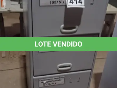 LOTE 414 - 01 ARQUIVO DE AÇO COM 04 GAVETAS. (NO ESTADO) ATENÇÃO! FAZER A VISITAÇÃO ANTES DE ARREMATAR, NÃO SABEMOS SE FUNCIONA, LEILÃO NÃO TEM GARANTIA E NEM DEVOLUÇÃO, SUJEITO A POSSÍVEIS AVARIAS VISÍVEIS/OCULTAS E/OU AUSÊNCIA DE COMPONENTES.