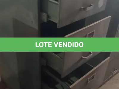 LOTE 397 - 01 ARQUIVO DE AÇO COM 04 GAVETAS. (NO ESTADO) ATENÇÃO! FAZER A VISITAÇÃO ANTES DE ARREMATAR, NÃO SABEMOS SE FUNCIONA, LEILÃO NÃO TEM GARANTIA E NEM DEVOLUÇÃO, SUJEITO A POSSÍVEIS AVARIAS VISÍVEIS/OCULTAS E/OU AUSÊNCIA DE COMPONENTES.