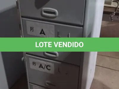 LOTE 406 - 01 ARQUIVO DE AÇO COM 04 GAVETAS. (NO ESTADO) ATENÇÃO! FAZER A VISITAÇÃO ANTES DE ARREMATAR, NÃO SABEMOS SE FUNCIONA, LEILÃO NÃO TEM GARANTIA E NEM DEVOLUÇÃO, SUJEITO A POSSÍVEIS AVARIAS VISÍVEIS/OCULTAS E/OU AUSÊNCIA DE COMPONENTES.