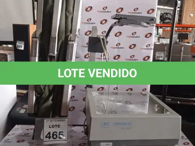 LOTE 465 - 01 RETROPROJETOR MARCA VISOGRAF E 01 CAMA DOBRÁVEL PORTÁTIL ESTRUTURA EM ALUMÍNIO. (NO ESTADO) ATENÇÃO! FAZER A VISITAÇÃO ANTES DE ARREMATAR, NÃO SABEMOS SE FUNCIONA, LEILÃO NÃO TEM GARANTIA E NEM DEVOLUÇÃO, SUJEITO A POSSÍVEIS AVARIAS VISÍVEIS/OCULTAS E/OU AUSÊNCIA DE COMPONENTES.