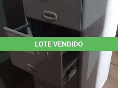 LOTE 401 - 01 ARQUIVO DE AÇO COM 04 GAVETAS. (NO ESTADO) ATENÇÃO! FAZER A VISITAÇÃO ANTES DE ARREMATAR, NÃO SABEMOS SE FUNCIONA, LEILÃO NÃO TEM GARANTIA E NEM DEVOLUÇÃO, SUJEITO A POSSÍVEIS AVARIAS VISÍVEIS/OCULTAS E/OU AUSÊNCIA DE COMPONENTES.
