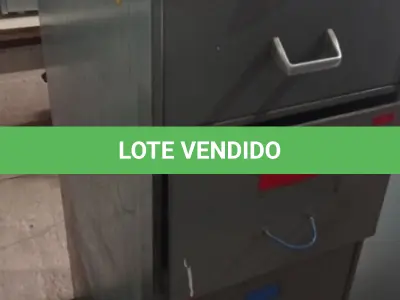 LOTE 399 - 01 ARQUIVO DE AÇO COM 04 GAVETAS. (NO ESTADO) ATENÇÃO! FAZER A VISITAÇÃO ANTES DE ARREMATAR, NÃO SABEMOS SE FUNCIONA, LEILÃO NÃO TEM GARANTIA E NEM DEVOLUÇÃO, SUJEITO A POSSÍVEIS AVARIAS VISÍVEIS/OCULTAS E/OU AUSÊNCIA DE COMPONENTES.