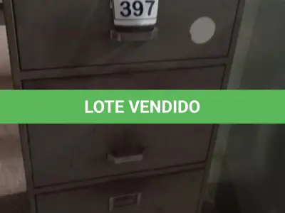 LOTE 397 - 01 ARQUIVO DE AÇO COM 04 GAVETAS. (NO ESTADO) ATENÇÃO! FAZER A VISITAÇÃO ANTES DE ARREMATAR, NÃO SABEMOS SE FUNCIONA, LEILÃO NÃO TEM GARANTIA E NEM DEVOLUÇÃO, SUJEITO A POSSÍVEIS AVARIAS VISÍVEIS/OCULTAS E/OU AUSÊNCIA DE COMPONENTES.