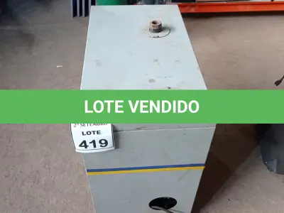 LOTE 419 - 01 SECADOR DE AR ADH-10. (NO ESTADO) ATENÇÃO! FAZER A VISITAÇÃO ANTES DE ARREMATAR, NÃO SABEMOS SE FUNCIONA, LEILÃO NÃO TEM GARANTIA E NEM DEVOLUÇÃO, SUJEITO A POSSÍVEIS AVARIAS VISÍVEIS/OCULTAS E/OU AUSÊNCIA DE COMPONENTES.