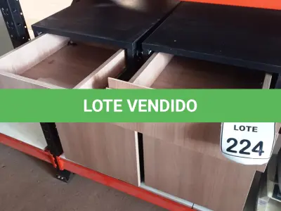 LOTE 224 - 02 GAVETEIROS COM 01 GAVETA E SUPORTE PARA CPU. (NO ESTADO) ATENÇÃO! FAZER A VISITAÇÃO ANTES DE ARREMATAR, NÃO SABEMOS SE FUNCIONA, LEILÃO NÃO TEM GARANTIA E NEM DEVOLUÇÃO, SUJEITO A POSSÍVEIS AVARIAS VISÍVEIS/OCULTAS E/OU AUSÊNCIA DE COMPONENTES.