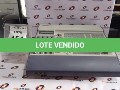 LOTE 451 - 01 SWITCH DE VIDEIO DIGITAL. (NO ESTADO) ATENÇÃO! FAZER A VISITAÇÃO ANTES DE ARREMATAR, NÃO SABEMOS SE FUNCIONA, LEILÃO NÃO TEM GARANTIA E NEM DEVOLUÇÃO, SUJEITO A POSSÍVEIS AVARIAS VISÍVEIS/OCULTAS E/OU AUSÊNCIA DE COMPONENTES.