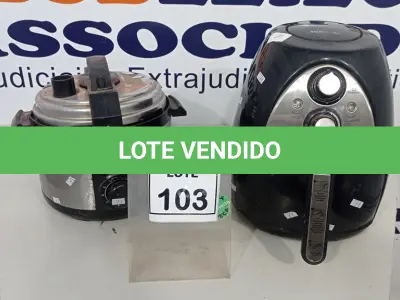 LOTE 103 - 01 AIR FRYER MARCA MONDIAL, 01 PANELA ELÉTRICA MARCA ELECTROLUX E 01 AQUECEDOR MARCA BRITÂNIA. (NO ESTADO) ATENÇÃO! FAZER A VISITAÇÃO ANTES DE ARREMATAR, NÃO SABEMOS SE FUNCIONA, LEILÃO NÃO TEM GARANTIA E NEM DEVOLUÇÃO, SUJEITO A POSSÍVEIS AVARIAS VISÍVEIS/OCULTAS E/OU AUSÊNCIA DE COMPONENTES.
