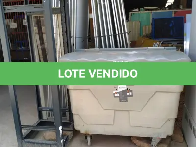 LOTE 514 - 01 LIXEIRA DE GRANDE PORTE E 01 RACK DE FERRO INCOMPLETO. (NO ESTADO) ATENÇÃO! FAZER A VISITAÇÃO ANTES DE ARREMATAR, NÃO SABEMOS SE FUNCIONA, LEILÃO NÃO TEM GARANTIA E NEM DEVOLUÇÃO, SUJEITO A POSSÍVEIS AVARIAS VISÍVEIS/OCULTAS E/OU AUSÊNCIA DE COMPONENTES.