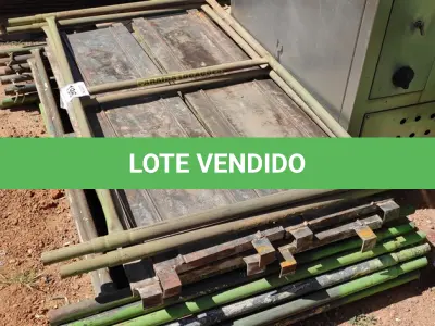 LOTE 196 - 10 PEÇAS ANDAIMES DE 1 X 1,50M COM 04 PLATAFORMA DE 1,50M. (NO ESTADO, NÃO SABEMOS SE FUNCIONA. LEILÃO NÃO TEM GARANTIA E NEM DEVOLUÇÃO, SUJEITO A POSSÍVEIS AVARIAS VISÍVEIS/OCULTAS E/OU AUSÊNCIA DE COMPONENTES)