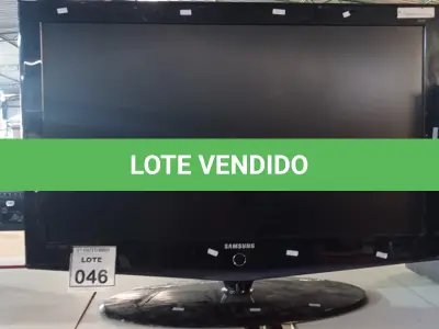 LOTE 046 - 01 TV LCD 40’’ MARCA SAMSUNG. (NO ESTADO) ATENÇÃO! FAZER A VISITAÇÃO ANTES DE ARREMATAR, NÃO SABEMOS SE FUNCIONA, LEILÃO NÃO TEM GARANTIA E NEM DEVOLUÇÃO, SUJEITO A POSSÍVEIS AVARIAS VISÍVEIS/OCULTAS E/OU AUSÊNCIA DE COMPONENTES.