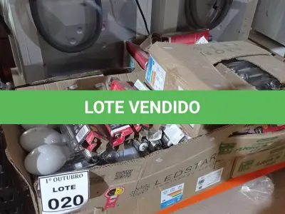 LOTE 020 - 01 LOTE COM GRANDE QUANTIDADE DE LÂMPADAS MARCAS E MODELOS DIVERSOS. (NO ESTADO) ATENÇÃO! FAZER A VISITAÇÃO ANTES DE ARREMATAR, NÃO SABEMOS SE FUNCIONA, LEILÃO NÃO TEM GARANTIA E NEM DEVOLUÇÃO, SUJEITO A POSSÍVEIS AVARIAS VISÍVEIS/OCULTAS E/OU AUSÊNCIA DE COMPONENTES.
