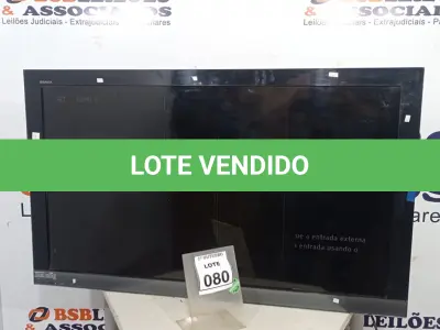 LOTE 080 - 01 TV LCD 46’’ MARCA SONY. (NO ESTADO) ATENÇÃO! FAZER A VISITAÇÃO ANTES DE ARREMATAR, NÃO SABEMOS SE FUNCIONA, LEILÃO NÃO TEM GARANTIA E NEM DEVOLUÇÃO, SUJEITO A POSSÍVEIS AVARIAS VISÍVEIS/OCULTAS E/OU AUSÊNCIA DE COMPONENTES.