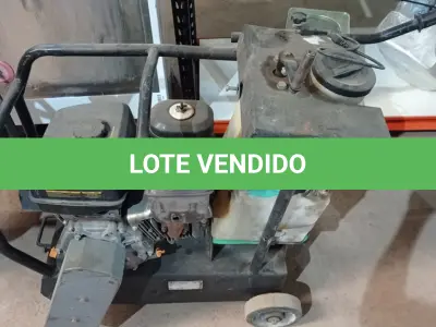 LOTE 149 - 01 CORTADORA DE PISO TOYAMA 13HP GASOLINA. (NO ESTADO, NÃO SABEMOS SE FUNCIONA. LEILÃO NÃO TEM GARANTIA E NEM DEVOLUÇÃO, SUJEITO A POSSÍVEIS AVARIAS VISÍVEIS/OCULTAS E/OU AUSÊNCIA DE COMPONENTES)
