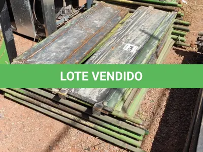 LOTE 194 - 10 PEÇAS ANDAIMES DE 1 X 1,50M COM 04 PLATAFORMA DE 1,50M. (NO ESTADO, NÃO SABEMOS SE FUNCIONA. LEILÃO NÃO TEM GARANTIA E NEM DEVOLUÇÃO, SUJEITO A POSSÍVEIS AVARIAS VISÍVEIS/OCULTAS E/OU AUSÊNCIA DE COMPONENTES)